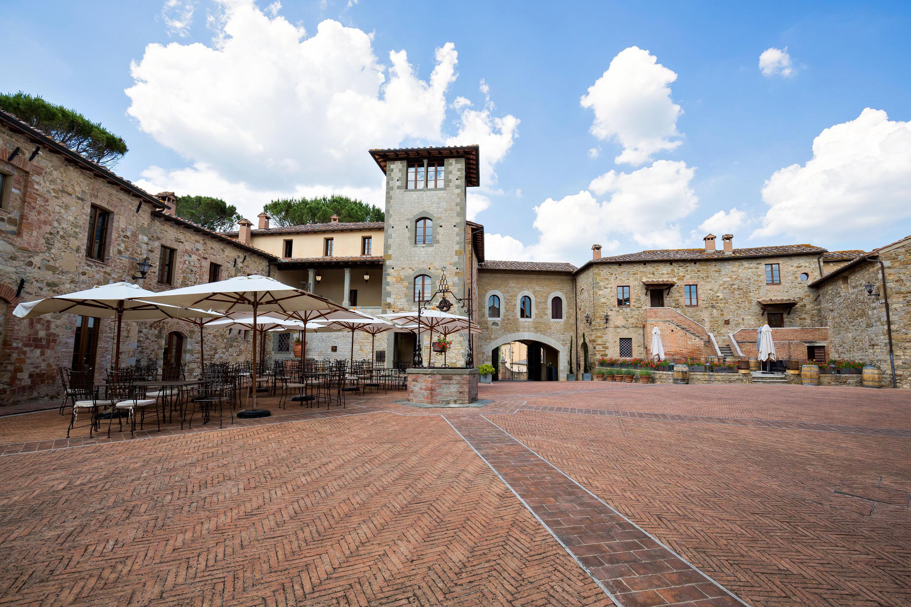 Castel Monastero - The Leading Hotels Of The World Castelnuovo Berardenga Esterno foto
